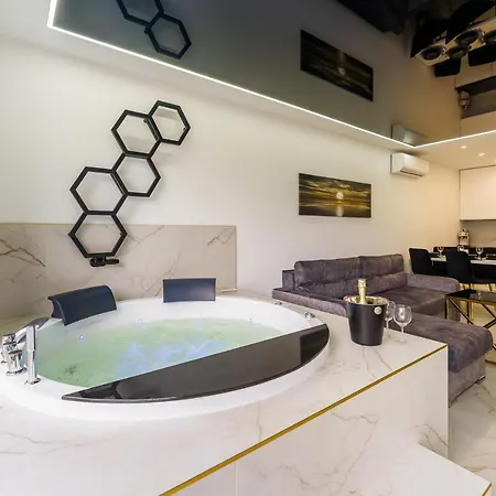 Apartament Z Prywatna Sauna I Jacuzzi By Perlowa Przystan Rent Διαμέρισμα Kołobrzeg